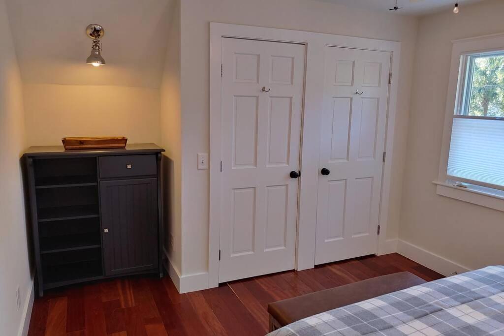 Carriage House 2 Bdrm At Camellia Cottages In Historic Summerville, Sc Eksteriør bilde
